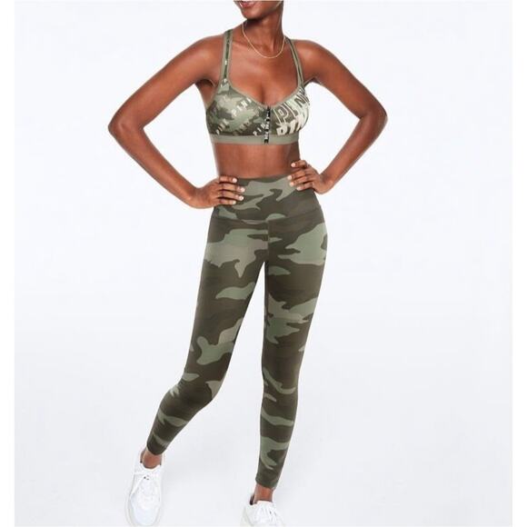 VS PINK | Camo Ultimate Yoga Leggings | S - Picture 2 of 5